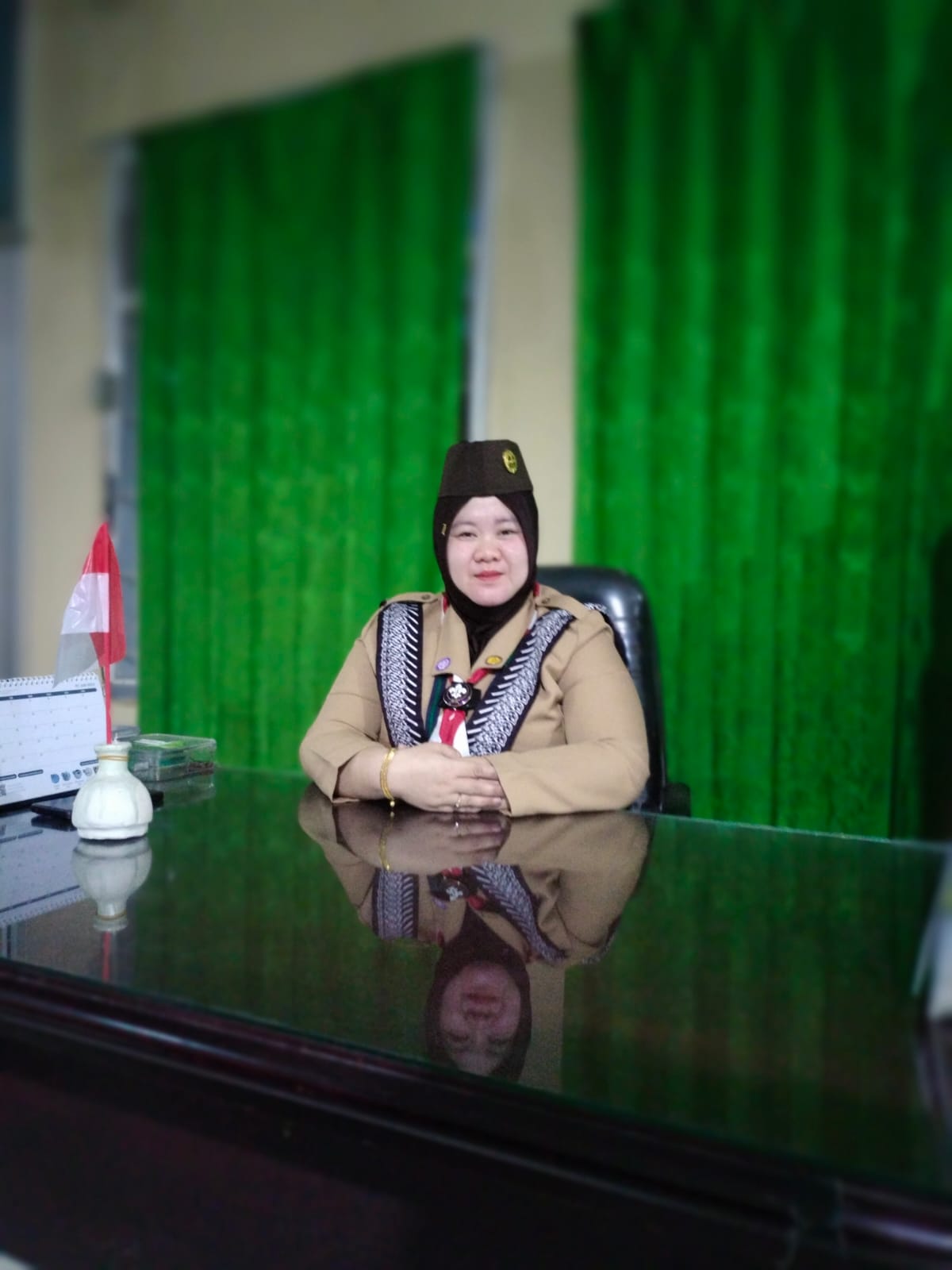 Foto KOMARIYAH AGUSTINA, S.Pd Gr